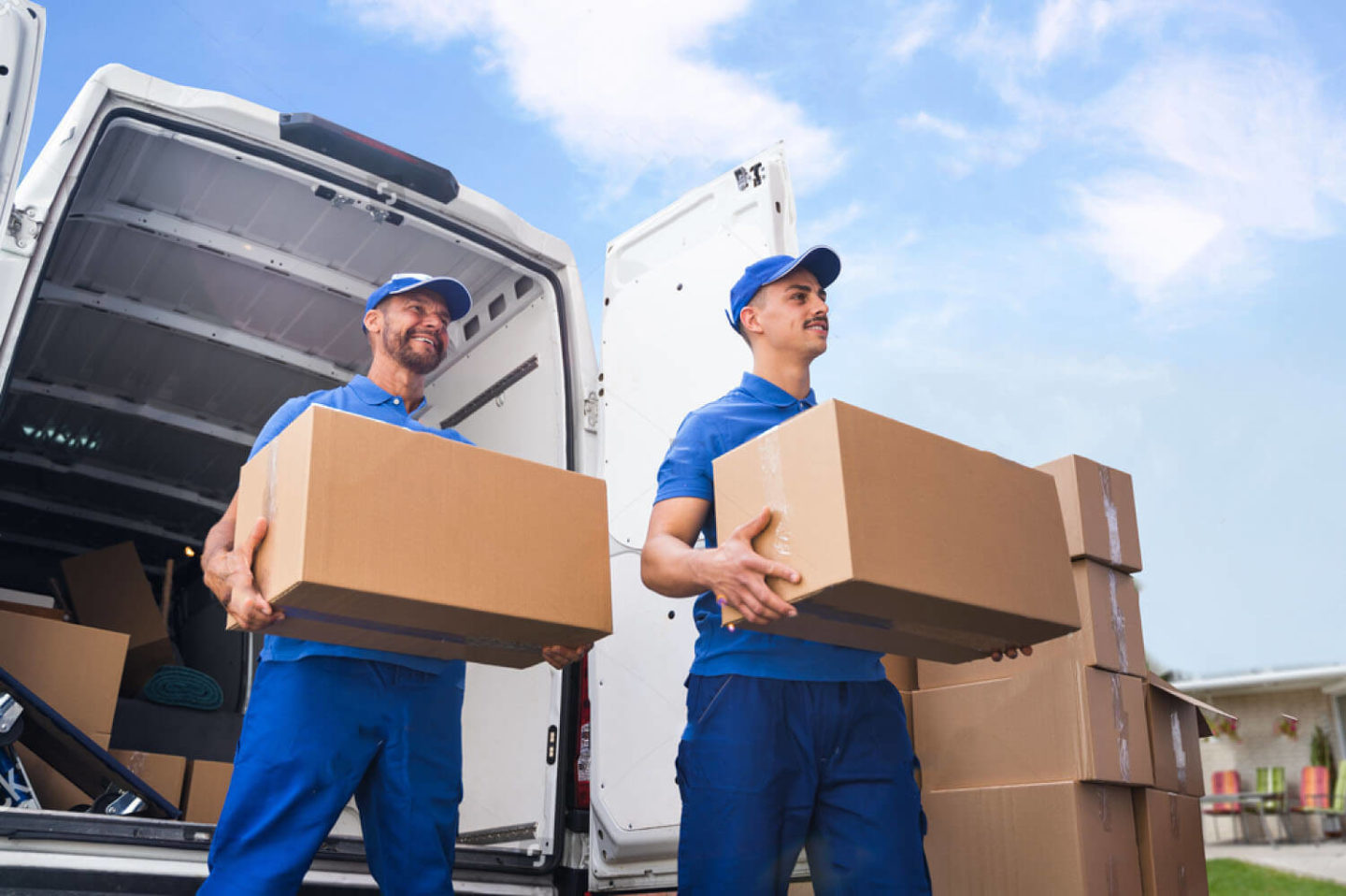 Commercial Moving Companies in Hayward, CA & the Surrounding Areas
